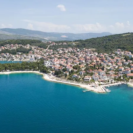 With A Parking Space Okrug Gornji, Ciovo - 12293 Trogir